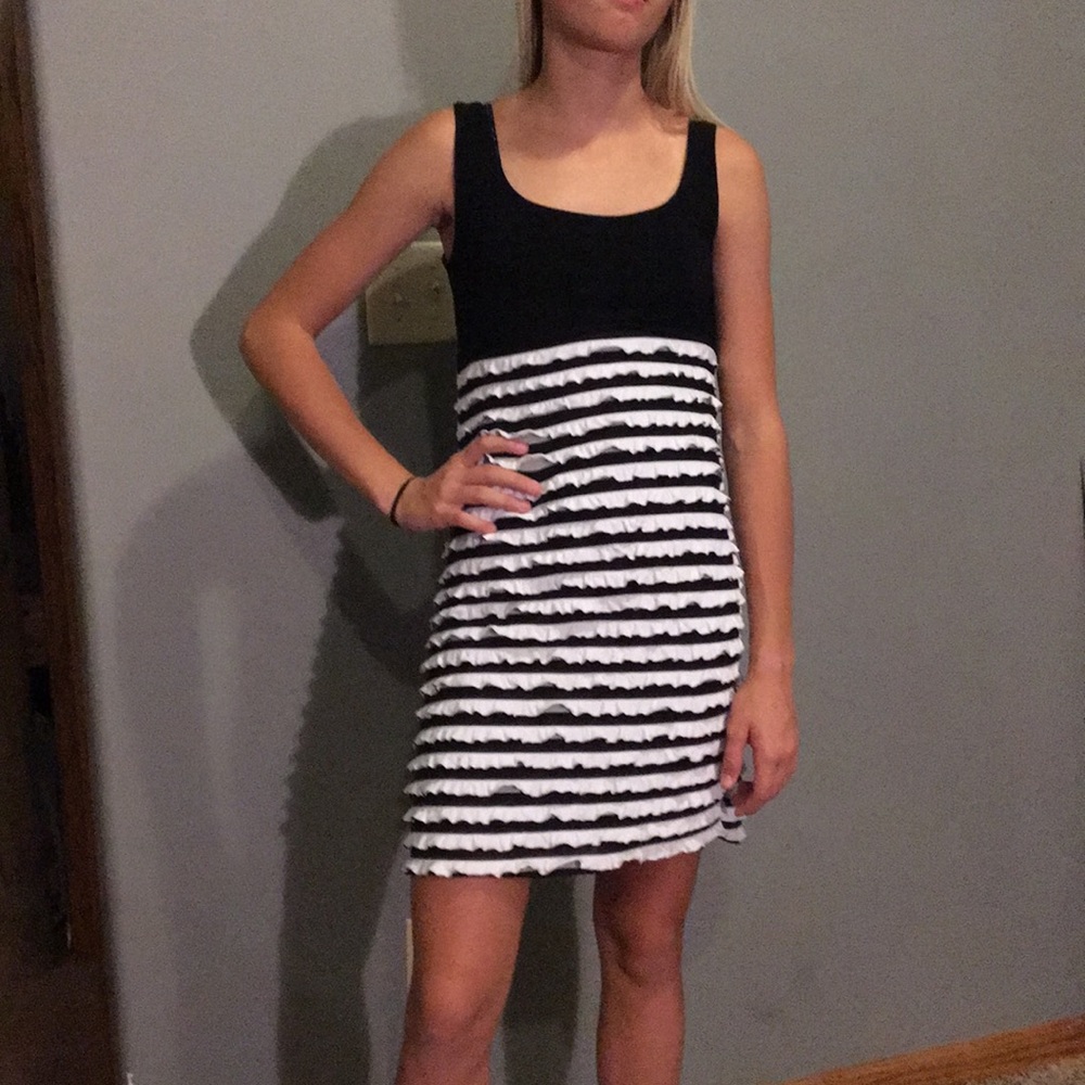 3/$15 Fun dress from Venus size XS